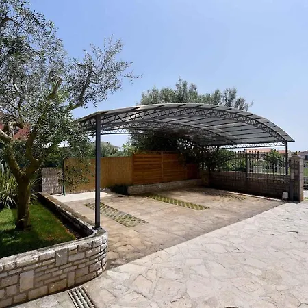 In Galizana/istrien 8682 Holiday home Galizana