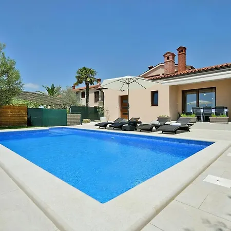 In Galizana/istrien 8682 Holiday home *